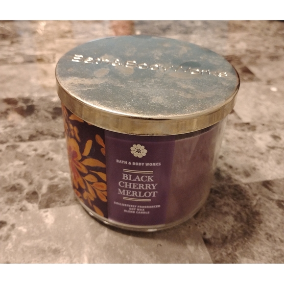 Bath & Body Works Black Cherry Merlot 3-Wick Candle - Picture 1 of 1